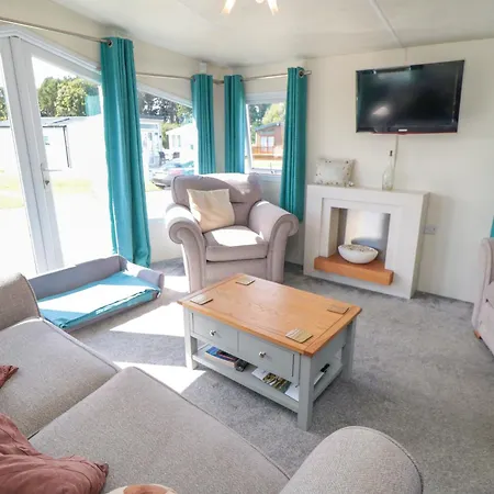 13 Gosling * Scarborough